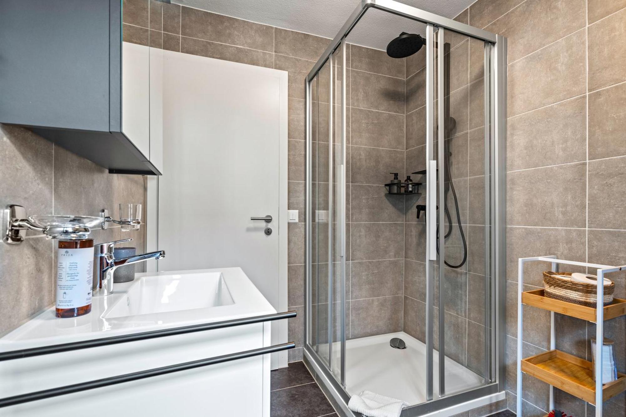 Apartamento A&y Lakehouse Golden Swan