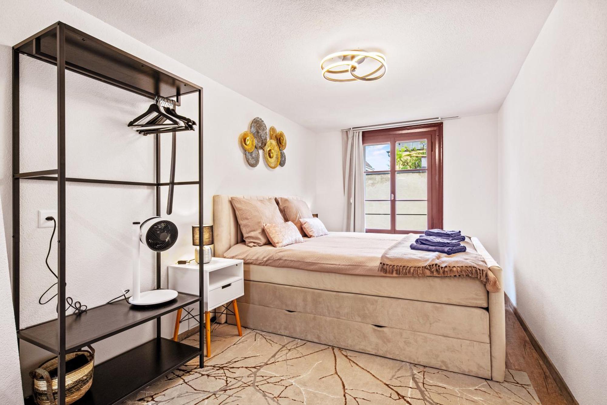 A&y Lakehouse Golden Swan Apartamento *